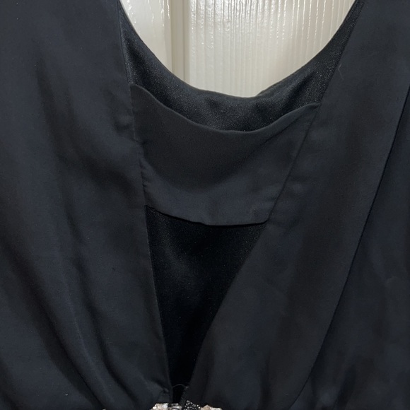 Sequin bottom Dress - Picture 5 of 10